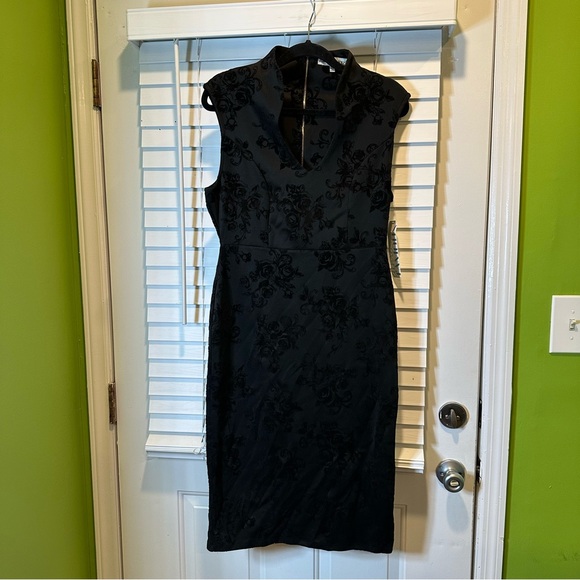 Almost Famous Black Floral Midi Dress - Picture 1 of 11